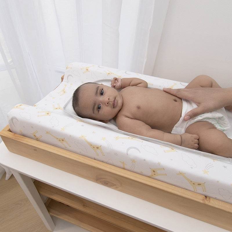 Living Textiles Change Pad Cover & Liner - Noah Giraffe - Image 4