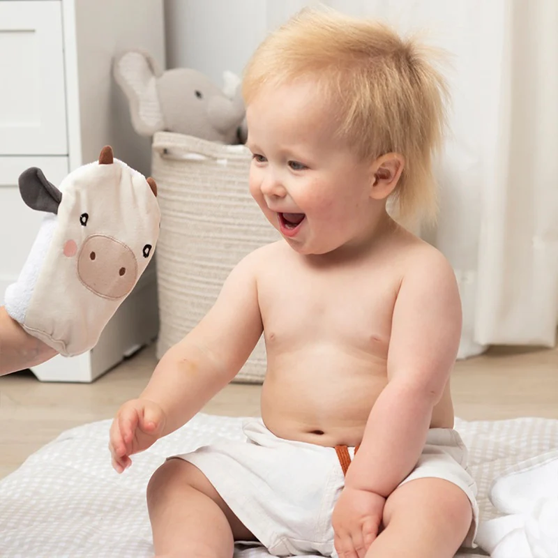 Living Textiles Organic Bath Mitt - Tractor Ride/Cow - Image 6